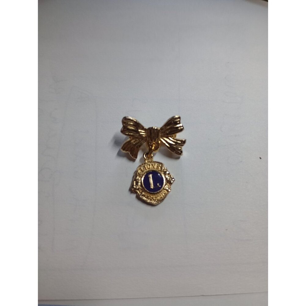 Lion club pin Brooch